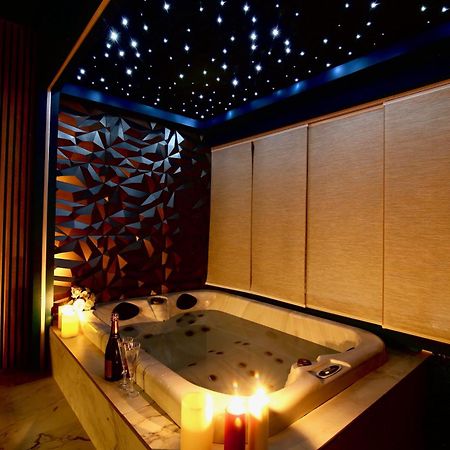 Flower Suite And Spa La Seyne-sur-Mer Zewnętrze zdjęcie